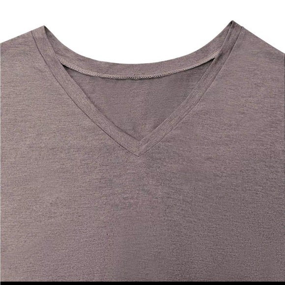 👚NWOT Oversized V Neck Batwing Short Rolled Sleeve Casual Basic Tee Shirt Top - Picture 12 of 13